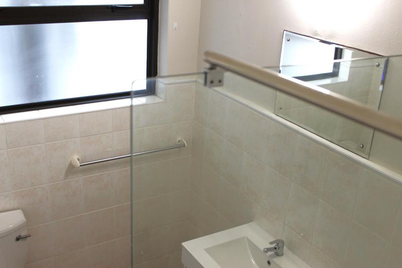 To Let 2 Bedroom Property for Rent in Fish Hoek Western Cape